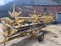 Combine New Holland 8070