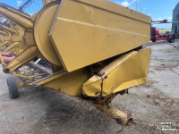 Combine New Holland 8070
