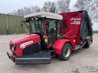 Self-propelled feed mixer Trioliet Smarttrac TS1-1200 VLB