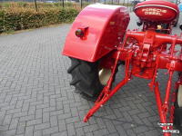 Tractor Porsche P133