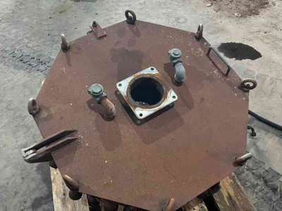 Other manure equipment and accessories  Verdeelmolen mestverdeler 30 uitlopen diversen