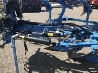 Ploughs Lemken Juwel 8 V ON-land Wentelploeg