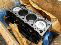 Engine Hitachi Isuzu SHORT Block  4HK1X  4Cil. 120pk Parts nr:90447891
