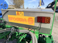 Seedbed combination  6 Rijige Maiszaaier met Zaaibak