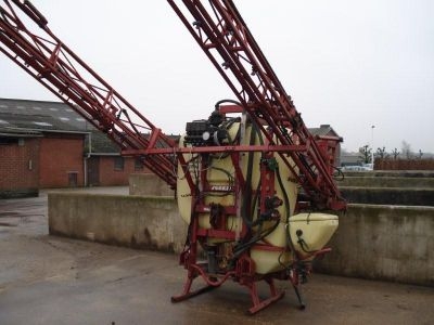Fieldsprayer Hardi LZ800