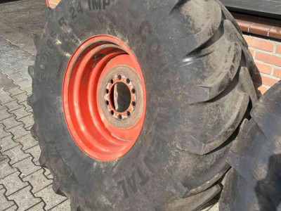 Wheels, Tyres, Rims & Dual spacers Continental Continental/Mitas 500/85R24 banden, Claas combine diversen