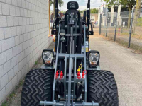 Wheelloader Giant G1500 mini shovel kniklader