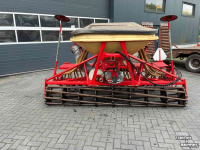 Seed Drill Combination Vicon Zaaicombinatie met kooirol en naeg