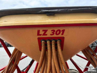 Seed Drill Combination Vicon Zaaicombinatie met kooirol en naeg