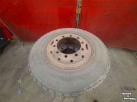 Wheels, Tyres, Rims & Dual spacers Michelin 8.25R20