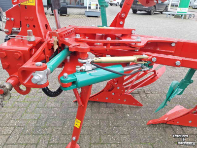 Ploughs Kverneland LB 100-200-4