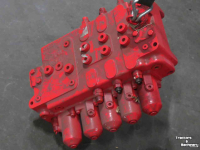 Excavator mobile O&K Hydr. ventielenblok voor O&K L10.5, O&K MH5.5, MH6, MH6.5  Parts nr:2241543