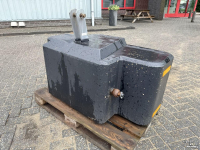 Used parts for tractors  Frontgewicht 1000kg
