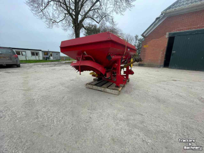 Fertilizer spreader Lely Centerliner