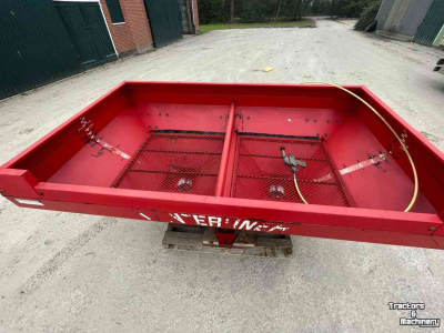 Fertilizer spreader Lely Centerliner