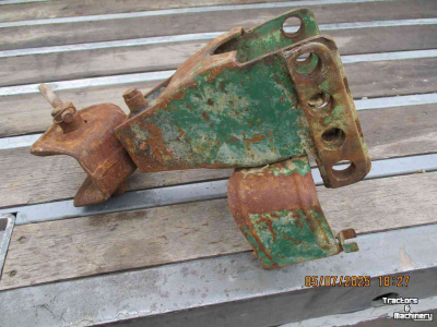 Used parts for tractors Deutz D  SERIE 53717/4III