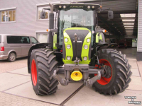Tractor Claas ARION 620