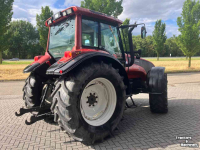 Tractor Valtra T130