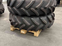 Wheels, Tyres, Rims & Dual spacers Firestone 420/85R38 en 340/85R28 Firestone performer 85