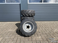 Wheels, Tyres, Rims & Dual spacers BKT 25 x 8.50 - 12 compllet op wiel
