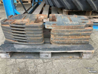 Diverse used spare-parts Claas Frontgewichten