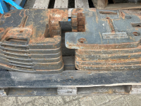 Diverse used spare-parts Claas Frontgewichten / middengewichten
