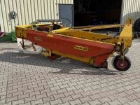 Onion harvester Samon Favorite 2000 en Keulmac 1500 frontklapper
