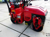 Vibrating rollers Caterpillar CB-114 Trilwals