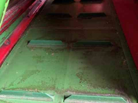 Silage-block distribution wagon Strautmann BVW