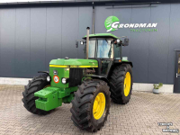 Tractor John Deere 3350