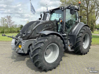 Tractors Valtra T174 Direct Smart Touch