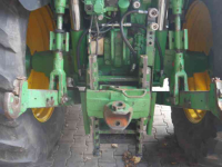 Tractor John Deere 6820 Autopowr defect