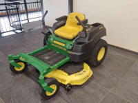 Ride-on mower John Deere Z425
