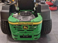 Ride-on mower John Deere Z425