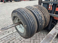 Wheels, Tyres, Rims & Dual spacers Vredestein 11.00-60-15 incl. 6 gaats velg