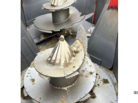 Vertical feed mixer Peecon Biga 24-230S