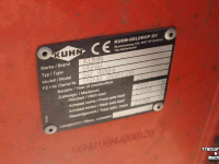 Wrapper Kuhn SW4004 balenwikkelaar voor vierkante (rechthoekige) en ronde balen