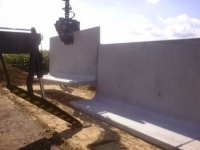 Trench silo walls  Betonnen keerwanden voersilo