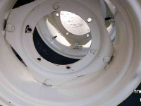 Wheels, Tyres, Rims & Dual spacers BKT 380/70R20