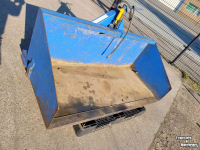 Tractor tipping boxes  Grondbak 1.8 mtr hydraulisch