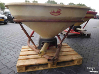 Fertilizer spreader Vicon Pendelstrooier
