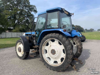 Tractor New Holland 6640 SLE 40km kruip 4 cil.turbo