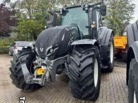 Tractors Valtra T175 ecopower Active 321 uur!!
