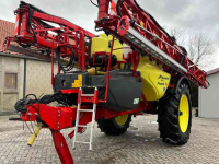 Fieldsprayer pull-type Kverneland Getrokken veldspuit