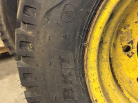Wheels, Tyres, Rims & Dual spacers BKT BKT 13.065X18 BKT AW702 WIEL 8-221-275
