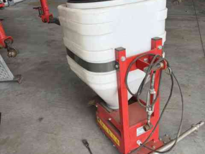 Granulate spreader  Bagra fiet
