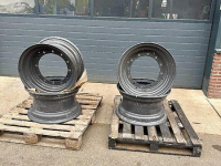 Wheels, Tyres, Rims & Dual spacers  Case 13.00-25/1.4 velg voor 17.5R25 - 12 gaats