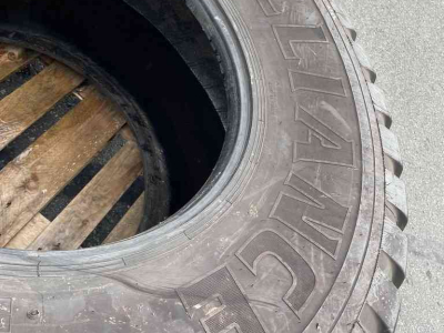 Wheels, Tyres, Rims & Dual spacers Alliance Band 750/60R30,5