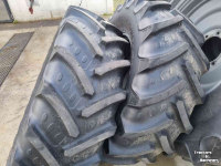 Wheels, Tyres, Rims & Dual spacers BKT 520/85R38 & 420/70R28