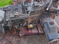 Used parts for tractors Case-IH 856 divers